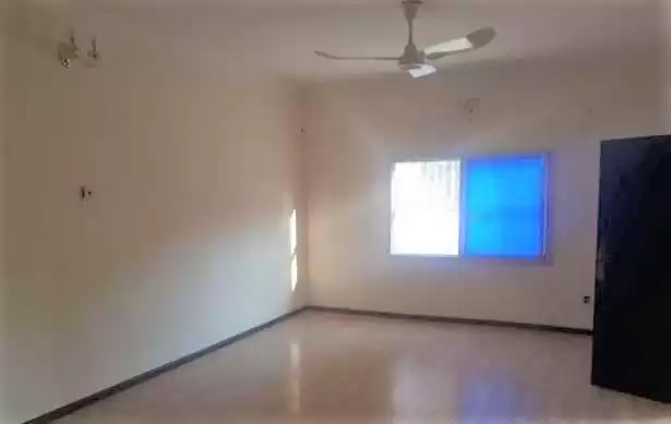 Résidentiel Propriété prête 3 + femme de chambre U / f Villa autonome  a louer au Al-Manamah #26650 - 1  image 