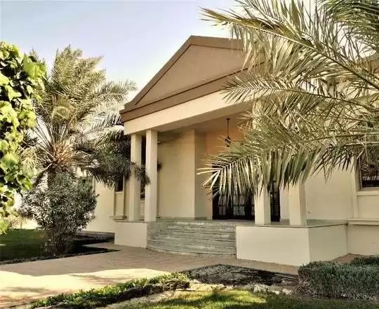 Residencial Listo Propiedad 5 + habitaciones de servicio U / F Villa en Compound  alquiler en Al Manamah #26708 - 1  image 