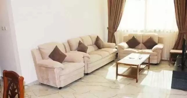 Residential Ready Property 3 Bedrooms F/F Apartment  for rent in Al-Manamah #26732 - 1  image 