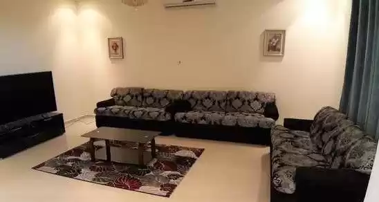yerleşim Hazır Mülk 4+hizmetçi Yatak Odası F/F Müstakil Villa  kiralık içinde Al-Manamah #26753 - 1  image 