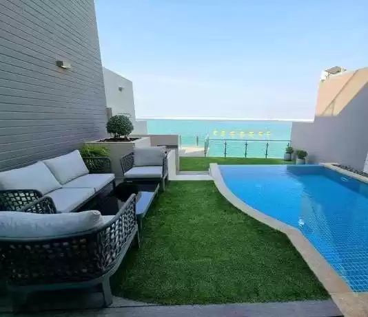 سكني عقار جاهز 4 + غرفة خادمة مفروش فيلا  للبيع في المنامة #26794 - 1  صورة 