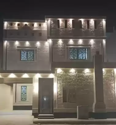 yerleşim Hazır Mülk 5+hizmetçi Yatak Odası U/F Müstakil Villa  satılık içinde Riyad #26804 - 1  image 
