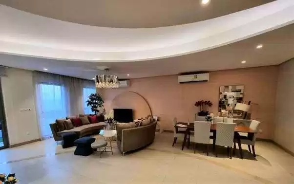 Residencial Listo Propiedad 4 + habitaciones de servicio F / F Villa Standerlone  alquiler en Al Manamah #26876 - 1  image 
