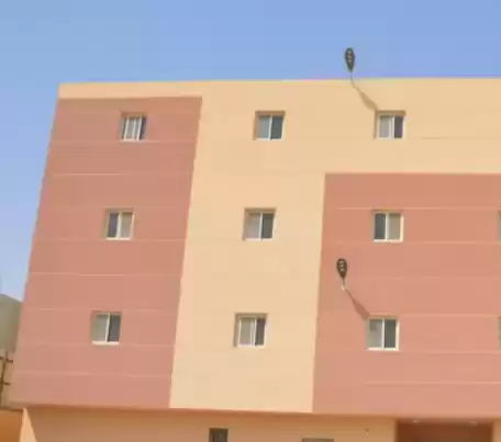 Residential Ready Property 3 Bedrooms U/F Apartment  for sale in Riyadh #26883 - 1  image 