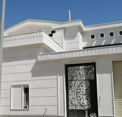 Residential Ready Property 3 Bedrooms U/F Standalone Villa  for sale in Riyadh #26885 - 1  image 