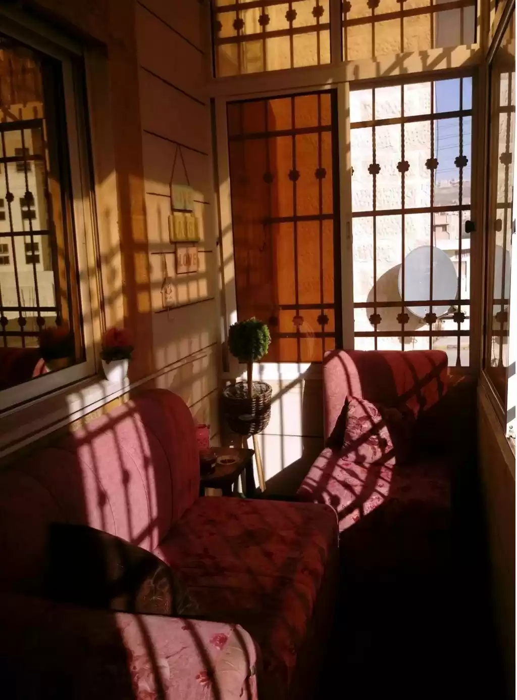 Жилой Готовая недвижимость 3 спальни Н/Ф Квартира  продается в Амман #26933 - 1  image 