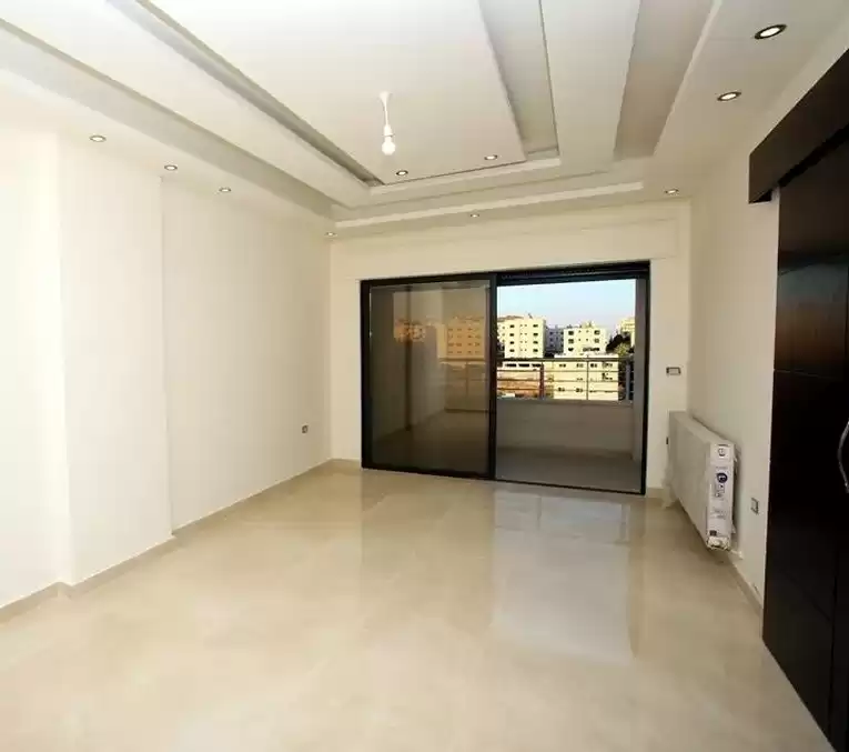 سكني عقار جاهز 3 غرف  غير مفروش شقة  للبيع في عمان #26973 - 1  صورة 