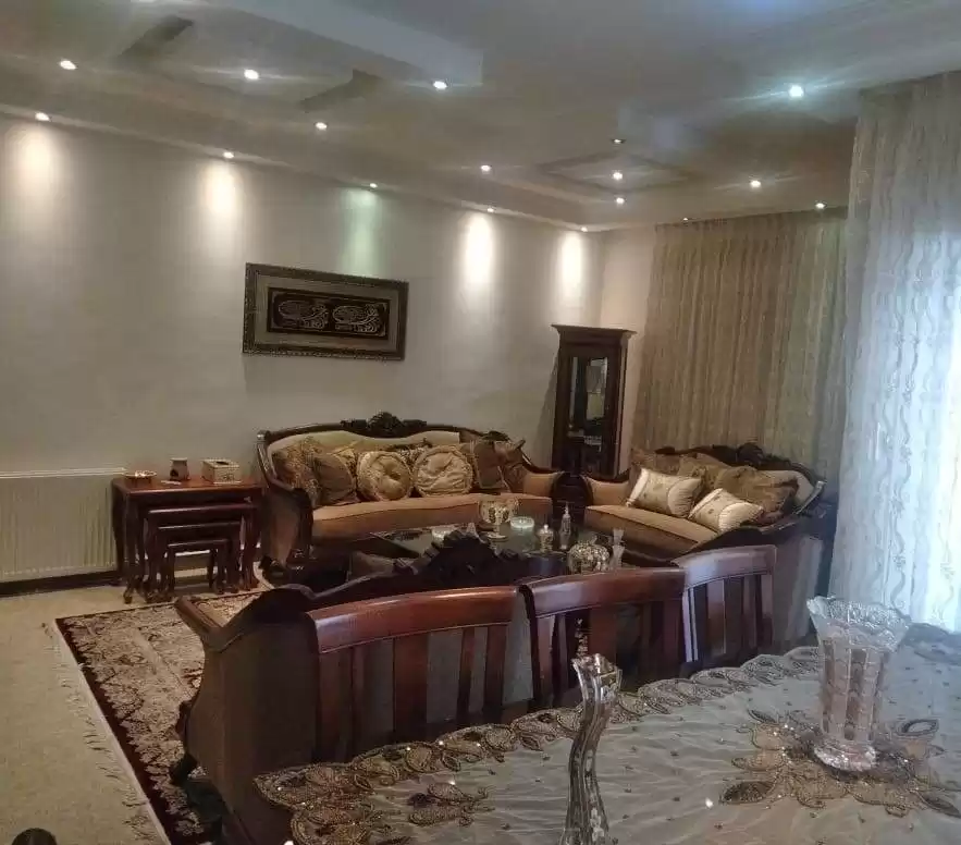Residencial Listo Propiedad 3 dormitorios U / F Apartamento  venta en Amán #26988 - 1  image 