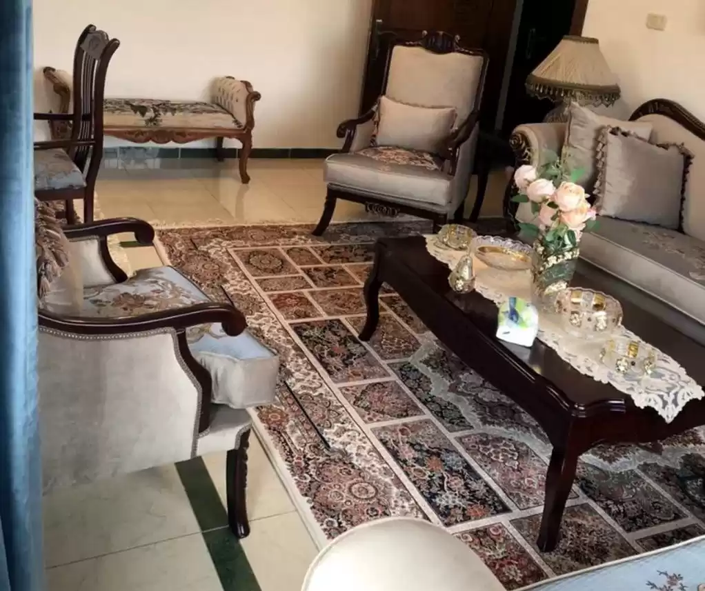 Жилой Готовая недвижимость 3 спальни Н/Ф Квартира  продается в Амман #27052 - 1  image 