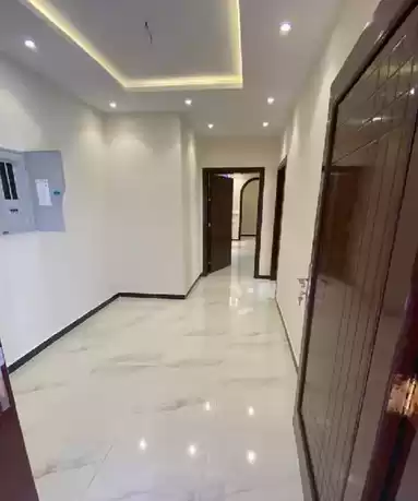 Residencial Listo Propiedad 6 + habitaciones de servicio U / F Apartamento  venta en Riad #27190 - 1  image 