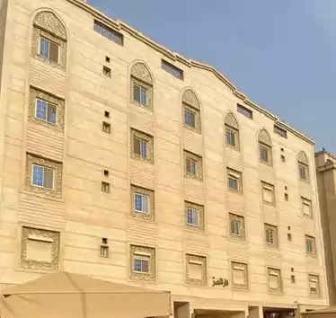 Résidentiel Propriété prête 4 + femme de chambre U / f Appartement  à vendre au Riyad #27207 - 1  image 