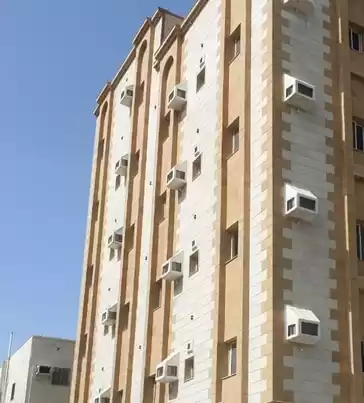 Residential Ready Property 3 Bedrooms U/F Apartment  for rent in Riyadh #27223 - 1  image 