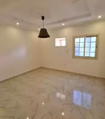 Residential Ready Property 3 Bedrooms U/F Apartment  for rent in Riyadh #27229 - 1  image 