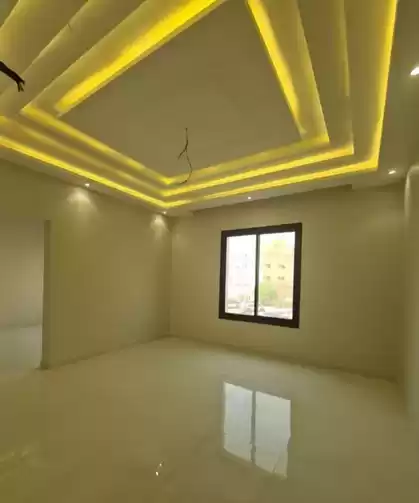 Residencial Listo Propiedad 5 + habitaciones de servicio U / F Apartamento  venta en Riad #27254 - 1  image 