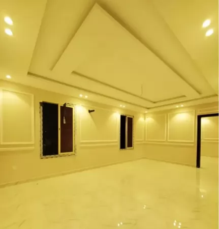Wohn Klaar eigendom 6 + Zimmermädchen U/F Wohnung  zu verkaufen in Riad #27256 - 1  image 