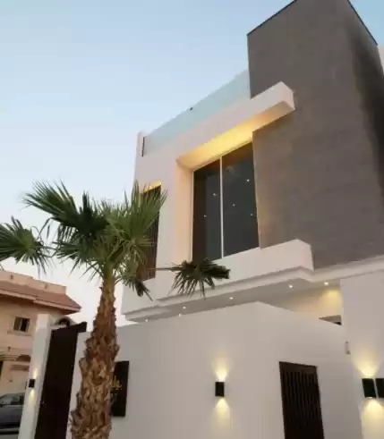 yerleşim Hazır Mülk 5+hizmetçi Yatak Odası U/F Müstakil Villa  satılık içinde Riyad #27285 - 1  image 