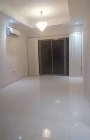 Residential Ready Property 2 Bedrooms U/F Apartment  for rent in Al-Manamah #27300 - 1  image 