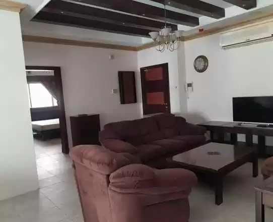 Residential Ready Property 3 Bedrooms F/F Apartment  for rent in Al-Manamah #27309 - 1  image 