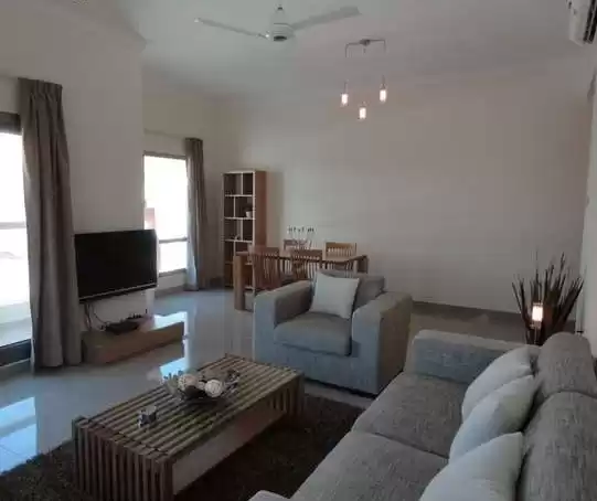 Residential Ready Property 2 Bedrooms F/F Apartment  for rent in Al-Manamah #27352 - 1  image 