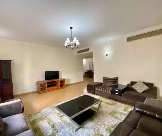 Wohn Klaar eigendom 3 Schlafzimmer F/F Wohnung  zu vermieten in Al-Manama #27370 - 1  image 