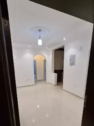 Residential Ready Property 3 Bedrooms U/F Apartment  for rent in Jiddah , Makkah-Province #27375 - 1  image 