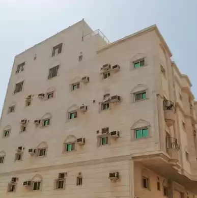 سكني عقار جاهز 3 غرف  غير مفروش شقة  للإيجار في الرياض #27392 - 1  صورة 