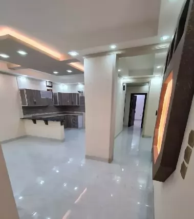 Wohn Klaar eigendom 2 + Magd Schlafzimmer U/F Wohnung  zu verkaufen in Riad #27436 - 1  image 