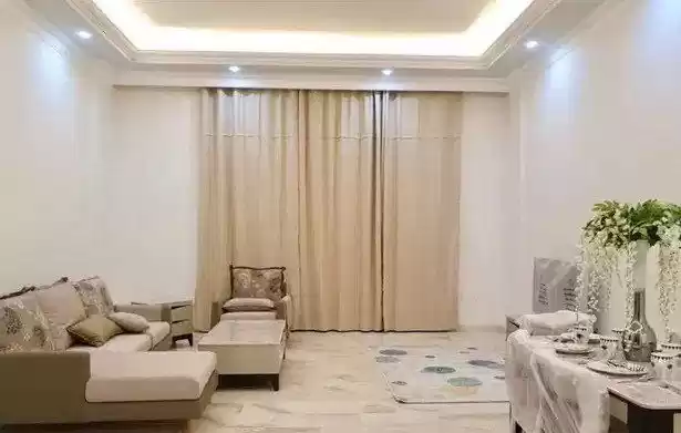 سكني عقار جاهز 3 غرف  مفروش شقة  للإيجار في المنامة #27457 - 1  صورة 