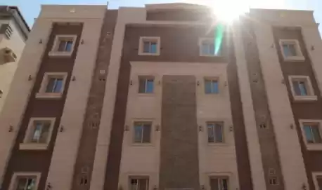 Residential Ready Property 3 Bedrooms U/F Apartment  for sale in Riyadh #27465 - 1  image 
