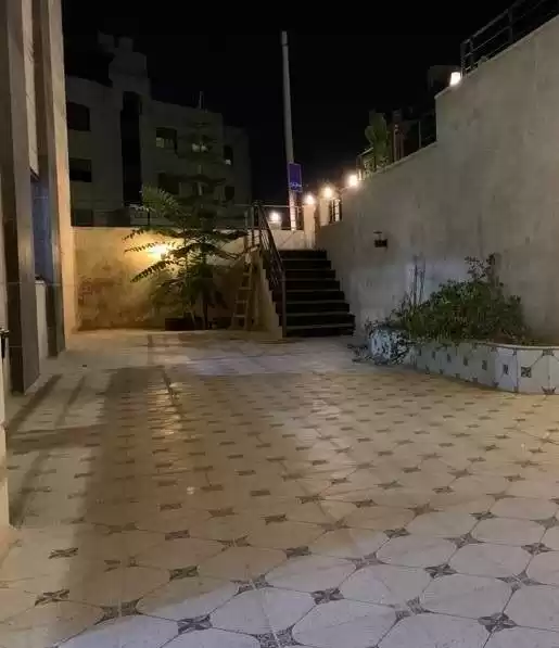 سكني عقار جاهز 3 غرف  غير مفروش شقة  للبيع في عمان #27468 - 1  صورة 