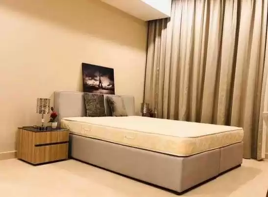 Residential Ready Property Studio F/F Apartment  for rent in Al-Manamah #27558 - 1  image 