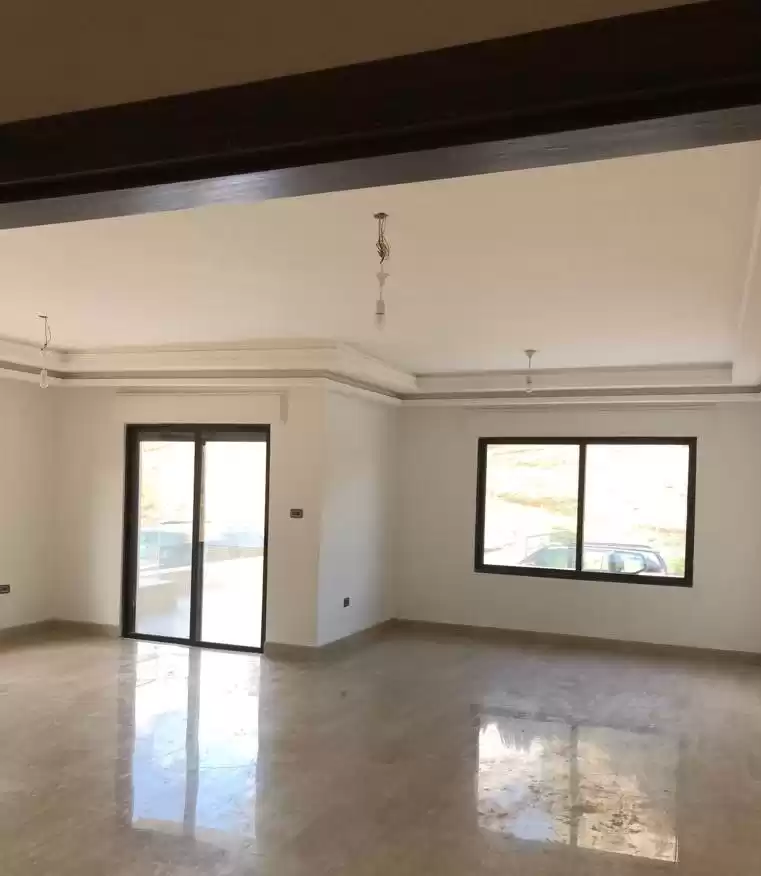 سكني عقار جاهز 4 غرف  غير مفروش شقة  للبيع في عمان #27633 - 1  صورة 