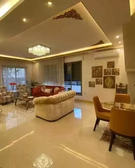 Жилой Готовая недвижимость 4 спальни Н/Ф Отдельная вилла  продается в Амман #27643 - 1  image 