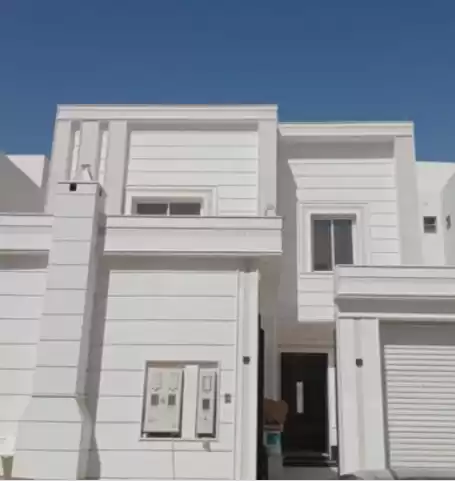 Résidentiel Propriété prête 4 + femme de chambre U / f Villa autonome  à vendre au Riyad #27703 - 1  image 