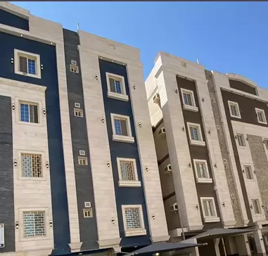Residential Ready Property 4 Bedrooms U/F Apartment  for sale in Riyadh #27727 - 1  image 
