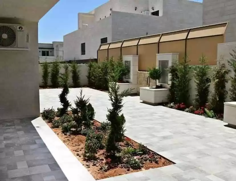 Residential Ready Property 5 Bedrooms U/F Standalone Villa  for sale in Amman #27810 - 1  image 