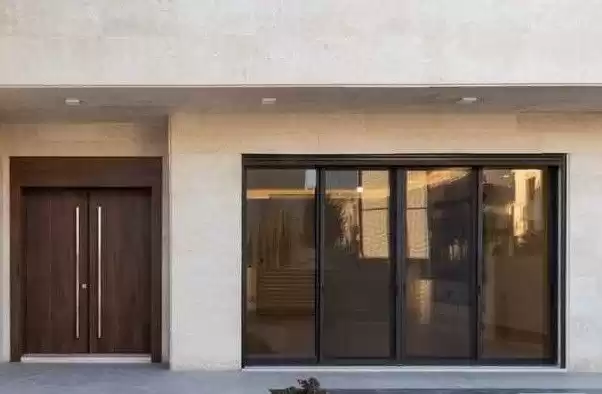 Жилой Готовая недвижимость 4 спальни Н/Ф Отдельная вилла  продается в Амман #27833 - 1  image 
