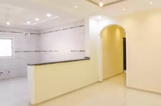 Residential Ready Property 5 Bedrooms U/F Apartment  for sale in Riyadh #27859 - 1  image 