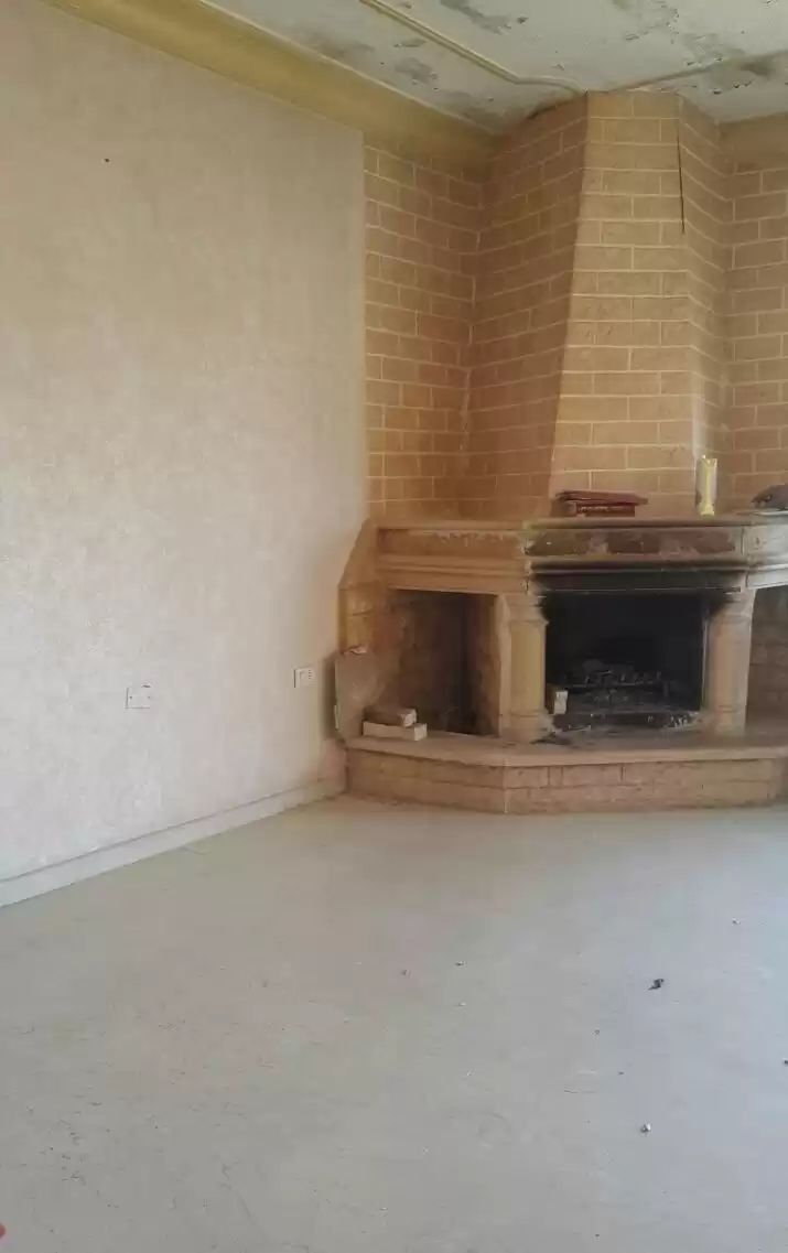 Residential Ready Property 3 Bedrooms U/F Apartment  for sale in Amman #27923 - 1  image 