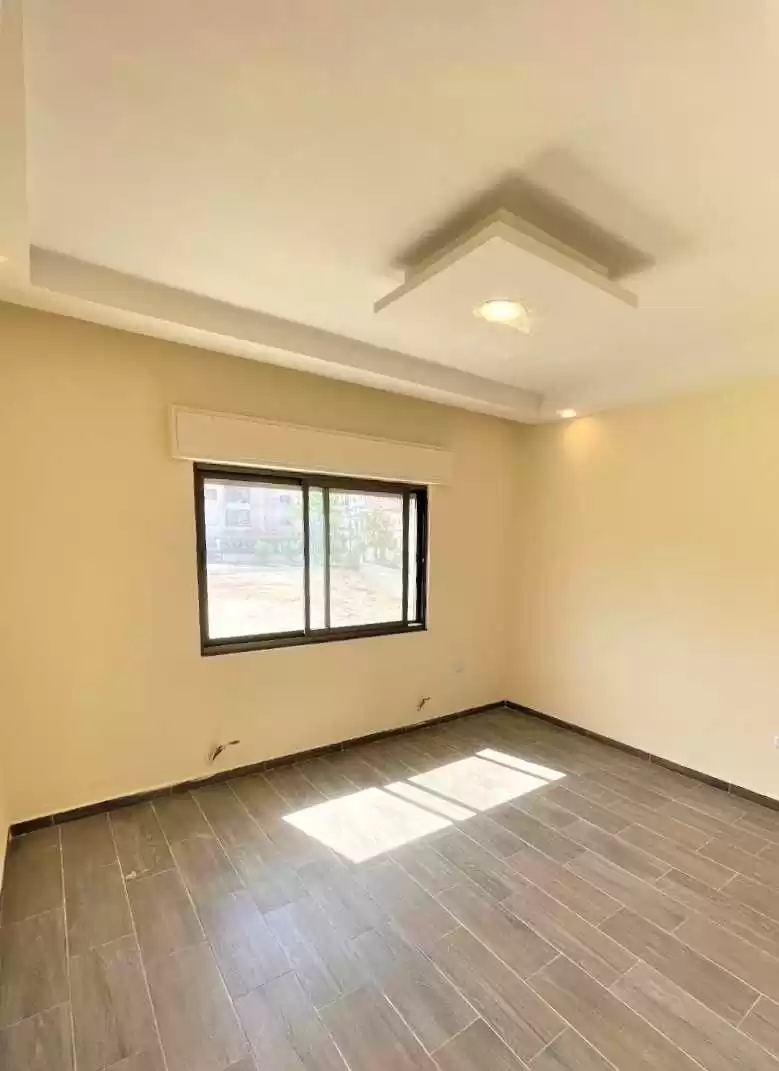 Residencial Listo Propiedad 3 + habitaciones de servicio U / F Apartamento  venta en Amán #27952 - 1  image 
