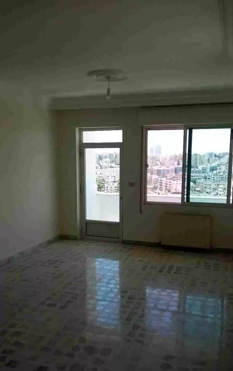 Wohn Klaar eigendom 3 + Magd Schlafzimmer U/F Wohnung  zu verkaufen in Amman #27961 - 1  image 