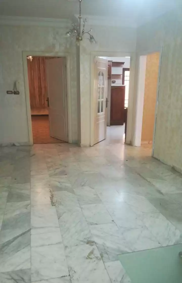 Жилой Готовая недвижимость 3 спальни Н/Ф Квартира  продается в Амман #28020 - 1  image 