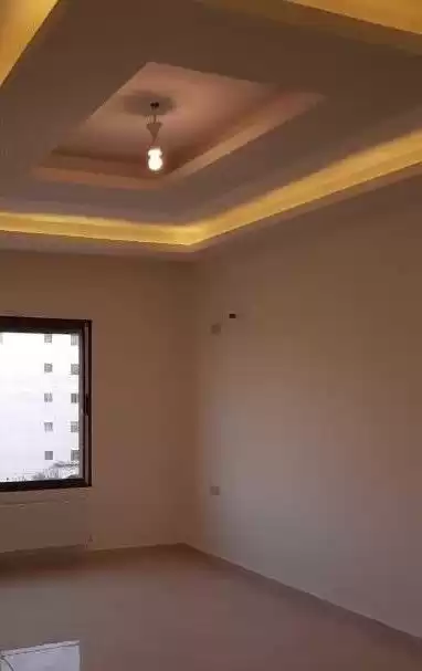 سكني عقار جاهز 3 + غرفة خادمة غير مفروش شقة  للبيع في عمان #28042 - 1  صورة 