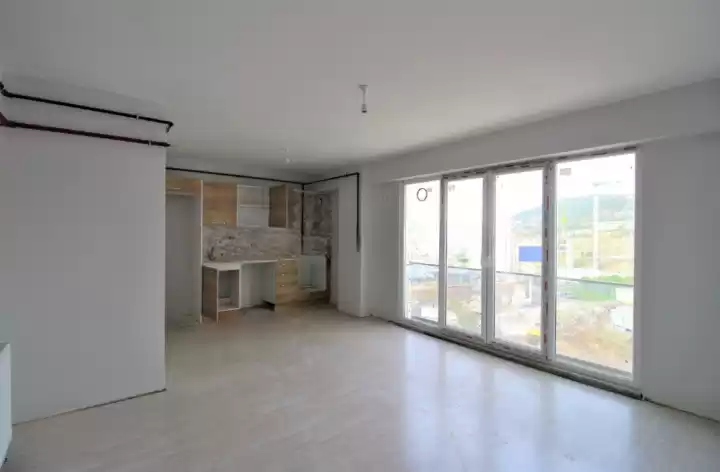 Wohn Außerplanmäßig 1 Schlafzimmer U/F Wohnung  zu verkaufen in Istanbul #28521 - 1  image 