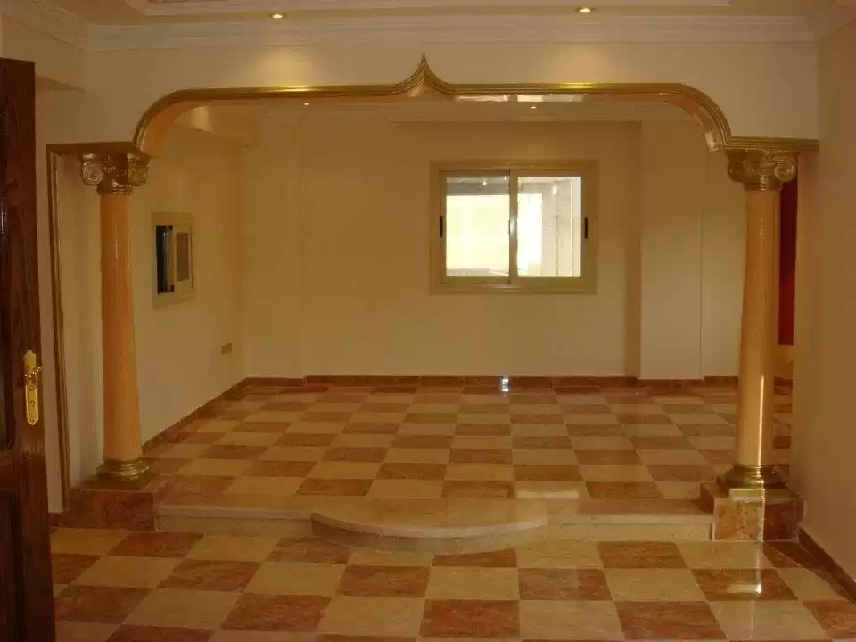 Жилой Готовая недвижимость 2 спальни Н/Ф Дуплекс  продается в Дамаск #30315 - 1  image 