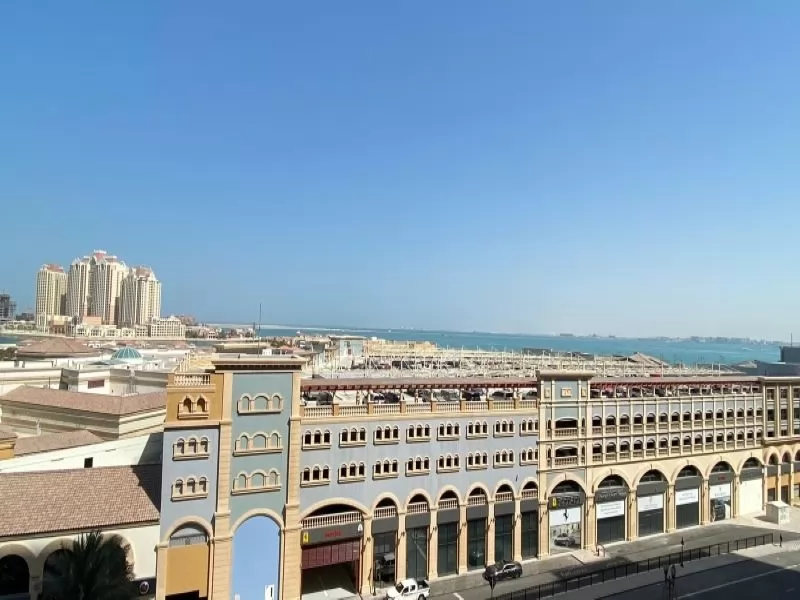 Смешанное использование Готовая недвижимость 2 спальни С/Ж Квартира  продается в Доха #33373 - 1  image 