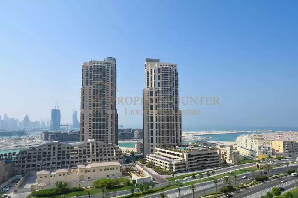 Wohn Klaar eigendom 3 + Magd Schlafzimmer S/F Wohnung  zu verkaufen in Al Sadd , Doha #34132 - 1  image 