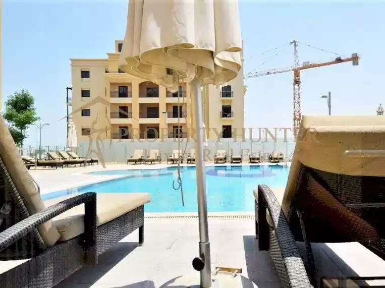 Жилой Готовая недвижимость 1 спальня Н/Ф Квартира  продается в Аль-Садд , Доха #35138 - 1  image 