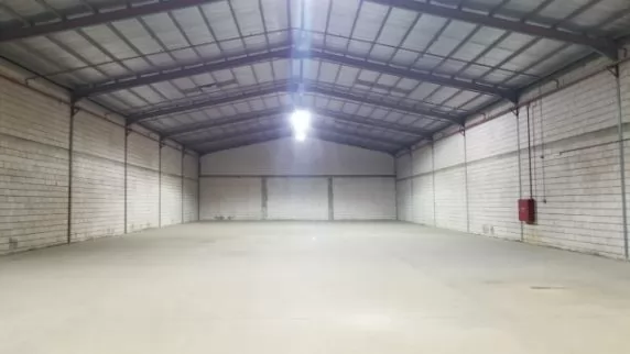 Commercial Ready Property U/F Warehouse  for rent in Dubai #36644 - 1  image 