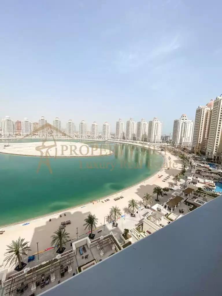 Résidentiel Propriété prête 2 + femme de chambre S / F Appartement  à vendre au Al-Sadd , Doha #38758 - 1  image 